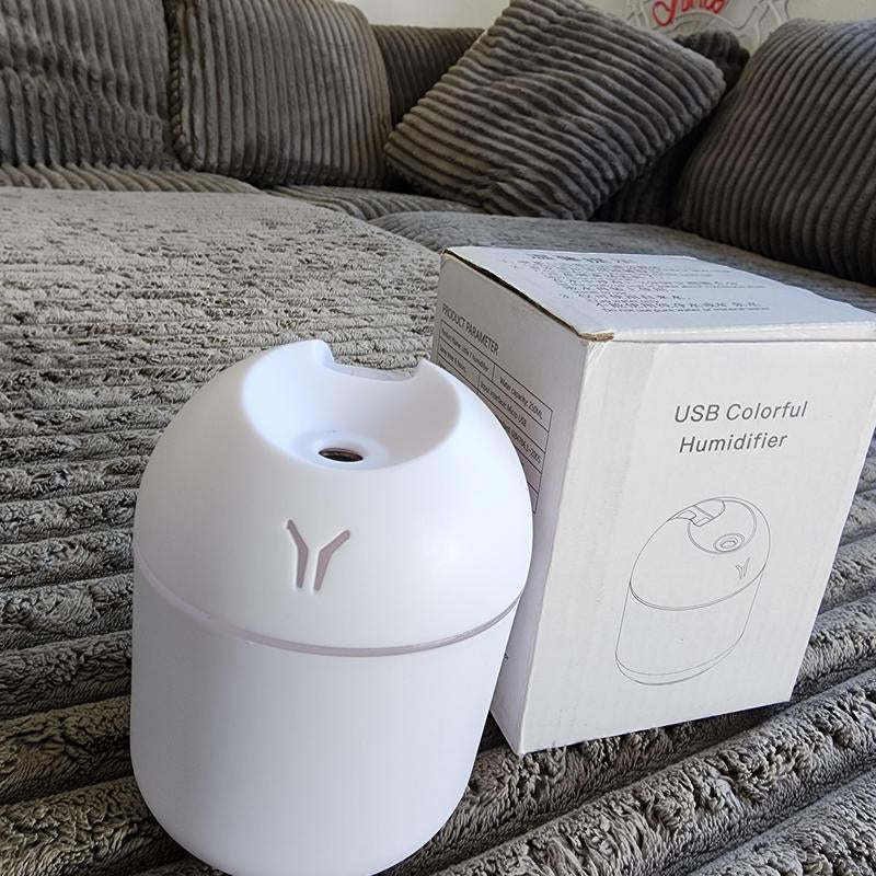 Travel-Size Neon Air Diffuser – Compact Aromatherapy with Multicolor Neon Glow